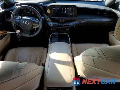 Zdjęcie 8 z 11 samochodu: 2021 LEXUS LS 500 BASE VIN:JTHD51FF5M5013970 - miniatura