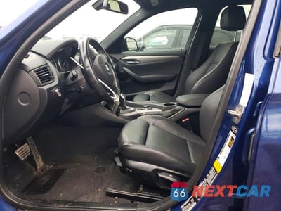 Zdjęcie 7 z 12 samochodu: 2015 BMW X1 XDRIVE28I VIN:WBAVL1C51FVY32708 - miniatura