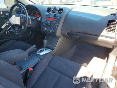 Zdjęcie 8 z 11 samochodu: 2010 NISS ALTIMA 2.5 S VIN:1N4AL2EP5AC114207 - miniatura