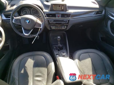 Zdjęcie 8 z 13 samochodu: 2017 BMW X1 XDRIVE28I VIN:WBXHT3Z39H4A56814 - miniatura