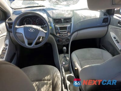 Zdjęcie 8 z 12 samochodu: 2017 HYUNDAI ACCENT SE VIN:KMHCT4AEXHU308542 - miniatura