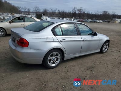 Trzecie zdjęcie samochodu z tyłu: 2008 BMW 328 XI SULEV VIN:WBAVC73538KX91750 - miniatura