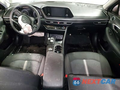 Zdjęcie 8 z 11 samochodu: 2021 HYUNDAI SONATA SE VIN:5NPEG4JA9MH127323 - miniatura