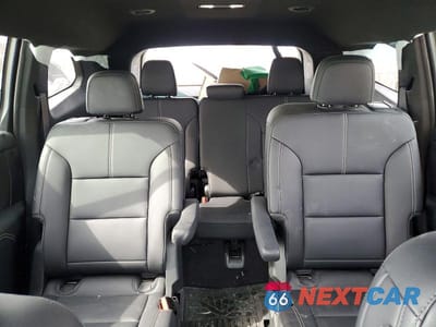 Zdjęcie 10 z 13 samochodu: 2025 GMC ACADIA ELEVATION VIN:1GKENNRS0SJ172670 - miniatura