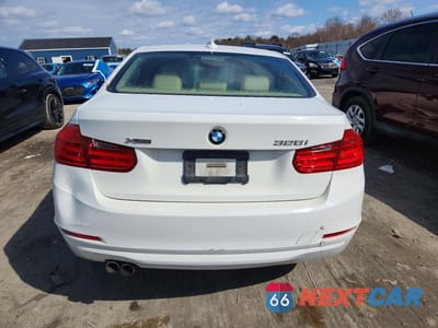 Zdjęcie 6 z 11 samochodu: 2015 BMW 328 XI SULEV VIN:WBA3B5G59FNS14810 - miniatura