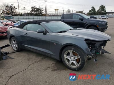 Czwarte zdjęcie samochodu z boku: 2017 CHEVROLET CAMARO LT VIN:1G1FD3DSXH0201971 - miniatura