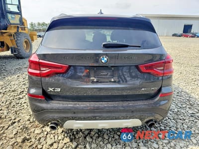 Zdjęcie 6 z 13 samochodu: 2019 BMW X3 XDRIVE30I VIN:5UXTR9C58KLE14032 - miniatura