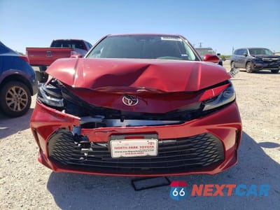 Piąte zdjęcie samochodu w środku: 2025 TOYOTA CAMRY LE VIN:4T1DAACKXSU020099 - miniatura