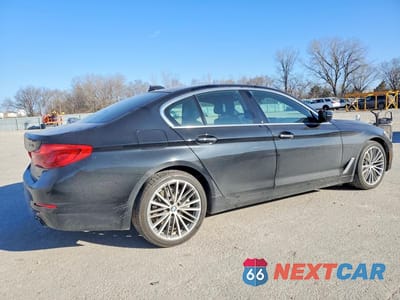 Trzecie zdjęcie samochodu z tyłu: 2018 BMW 530 XI VIN:WBAJA7C55JG908175 - miniatura