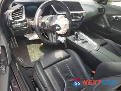 Zdjęcie 8 z 11 samochodu: 2023 BMW Z4 M40I VIN:WBAHF9C04PWY20166 - miniatura