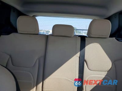 Zdjęcie 10 z 13 samochodu: 2018 JEEP RENEGADE LATITUDE VIN:ZACCJABB1JPH27187 - miniatura