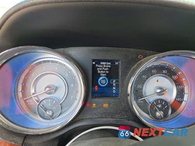 Zdjęcie 9 z 12 samochodu: 2014 CHRYSLER 300 VIN:2C3CCAAG0EH249198 - miniatura