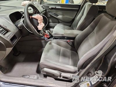 Zdjęcie 7 z 12 samochodu: 2010 HONDA CIVIC EX VIN:19XFA1F88AE061129 - miniatura