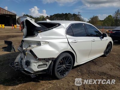 Trzecie zdjęcie samochodu z tyłu: 2021 TOYOTA CAMRY HYBRID XSE VIN:4T1K31AK0MU564506 - miniatura
