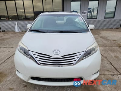 Piąte zdjęcie samochodu w środku: 2015 TOYOTA SIENNA LIMITED PREMIUM 7-PASSENGER VIN:5TDDK3DC2FS097645 - miniatura