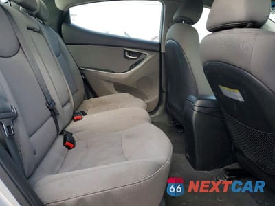 Zdjęcie 10 z 12 samochodu: 2013 HYUNDAI ELANTRA GLS VIN:5NPDH4AE7DH172935 - miniatura