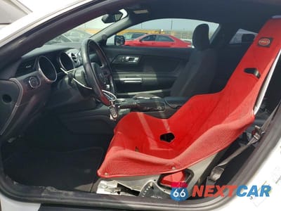 Zdjęcie 7 z 12 samochodu: 2019 FORD MUSTANG GT VIN:1FA6P8CF5K5120800 - miniatura