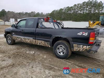 Drugie zdjęcie samochodu z przodu: 2003 GMC NEW SIERRA K1500 VIN:1GTEK19T13E325671 - miniatura