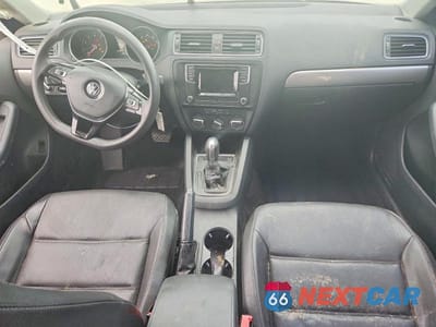 Zdjęcie 8 z 12 samochodu: 2018 VOLKSWAGEN JETTA SE VIN:3VWDB7AJ3JM222989 - miniatura