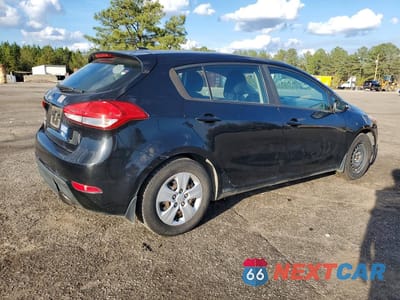 Trzecie zdjęcie samochodu z tyłu: 2017 KIA FORTE VIN:KNAFK5A85H5698008 - miniatura