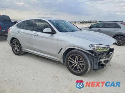 Czwarte zdjęcie samochodu z boku: 2019 BMW X4 XDRIVE30I VIN:5UXUJ3C58KLA58450 - miniatura