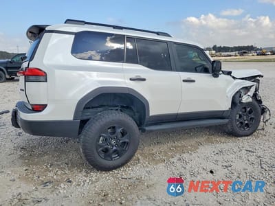 Trzecie zdjęcie samochodu z tyłu: 2025 LEXUS GX 550 OVERTRAIL VIN:JTJTBCDX3S5066707 - miniatura