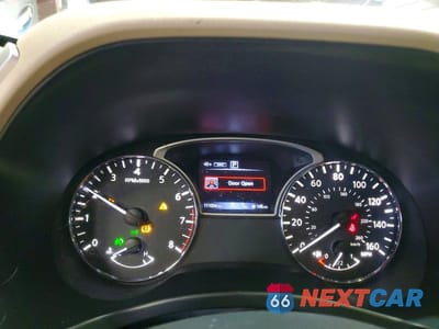 Zdjęcie 9 z 13 samochodu: 2019 NISSAN PATHFINDER S VIN:5N1DR2MM2KC585774 - miniatura