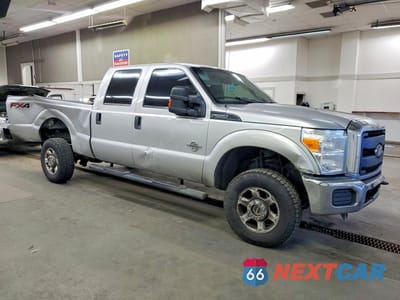 Czwarte zdjęcie samochodu z boku: 2016 FORD F-250 SUPER DUTY VIN:1FT7W2BT8GEB77778 - miniatura