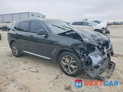 Czwarte zdjęcie samochodu z boku: 2024 BMW X3 XDRIVE30I VIN:5UX53DP09R9T48672 - miniatura