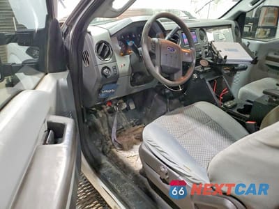 Zdjęcie 8 z 12 samochodu: 2014 FORD F250 SUPER DUTY UTILITY / SERVICE TRUCK VIN:1FT7X2B64EEB70816 - miniatura