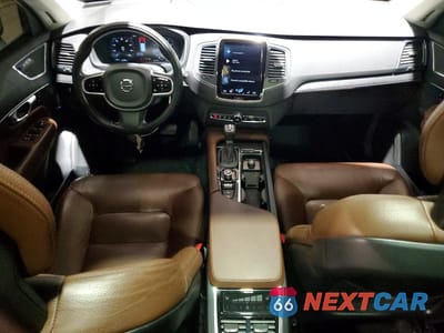 Zdjęcie 8 z 12 samochodu: 2020 VOLVO XC90 T6 MOMENTUM VIN:YV4A22PKXL1554398 - miniatura