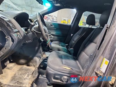 Zdjęcie 7 z 14 samochodu: 2016 FORD EXPLORER POLICE INTERCEPTOR VIN:1FM5K8AR3GGA62937 - miniatura