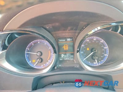 Zdjęcie 9 z 11 samochodu: 2015 TOYOTA COROLLA S PLUS VIN:5YFBURHE7FP183820 - miniatura