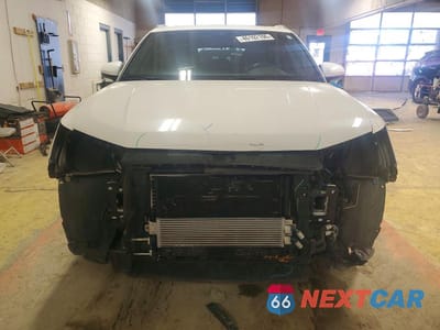 Piąte zdjęcie samochodu w środku: 2020 AUDI Q3 PREMIUM S LINE VIN:WA1DECF32L1011225 - miniatura