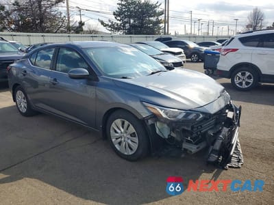 Czwarte zdjęcie samochodu z boku: 2021 NISSAN SENTRA S VIN:3N1AB8BV3MY245525 - miniatura