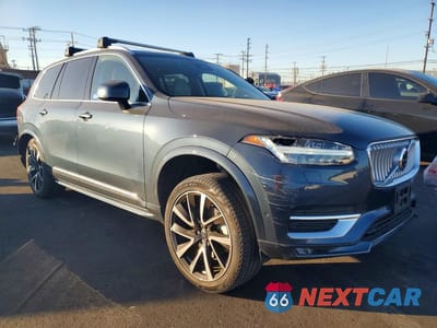 Czwarte zdjęcie samochodu z boku: 2024 VOLVO XC90 PLUS VIN:YV4062PE8R1149045 - miniatura