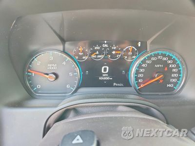 Zdjęcie 9 z 14 samochodu: 2017 CHEVROLET TAHOE C1500 PREMIER VIN:1GNSCCKC2HR373256 - miniatura