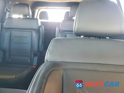 Zdjęcie 10 z 12 samochodu: 2025 HYUNDAI SANTA FE CALLIGRAPHY VIN:5NMP5DGL9SH131437 - miniatura