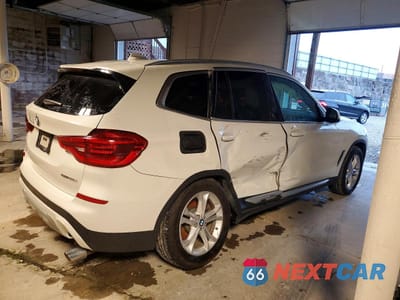 Trzecie zdjęcie samochodu z tyłu: 2020 BMW X3 SDRIVE30I VIN:5UXTY3C09LLU71360 - miniatura