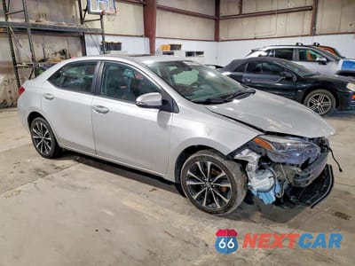 Czwarte zdjęcie samochodu z boku: 2017 TOYOTA COROLLA SE VIN:5YFBURHE7HP674200 - miniatura