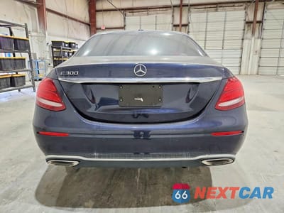 Zdjęcie 6 z 11 samochodu: 2017 MERCEDES-BENZ E 300 VIN:WDDZF4JB9HA235876 - miniatura