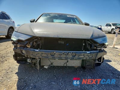 Piąte zdjęcie samochodu w środku: 2023 AUDI A6 PREMIUM PLUS VIN:WAUE3BF29PN031694 - miniatura