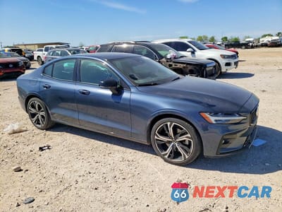 Czwarte zdjęcie samochodu z boku: 2024 VOLVO S60 CORE VIN:7JRL12FK0RG298392 - miniatura