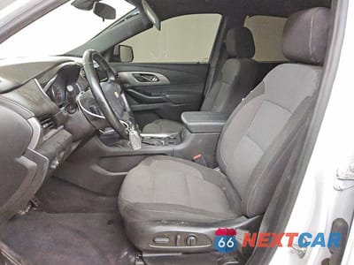 Zdjęcie 7 z 13 samochodu: 2023 CHEVROLET TRAVERSE LT VIN:1GNEVGKW7PJ164911 - miniatura