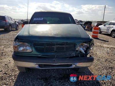 Piąte zdjęcie samochodu w środku: 1998 FORD EXPLORER VIN:1FMZU32X7WZC14586 - miniatura