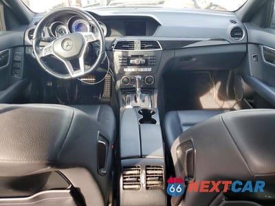 Zdjęcie 8 z 12 samochodu: 2013 MERCEDES-BENZ C 300 4MATIC VIN:WDDGF8AB8DG119512 - miniatura
