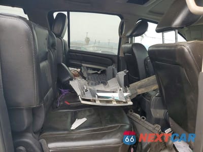 Zdjęcie 10 z 12 samochodu: 2015 NISSAN ARMADA SL VIN:5N1AA0ND6FN612742 - miniatura