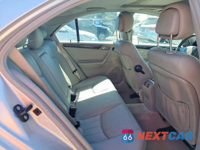 Zdjęcie 10 z 12 samochodu: 2007 MERCEDES-BENZ C 280 VIN:WDBRF54H97F883265 - miniatura