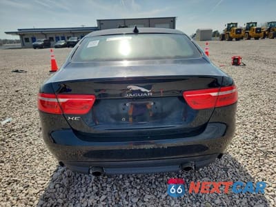 Zdjęcie 6 z 12 samochodu: 2018 JAGUAR XE VIN:SAJAR4FX3JCP34624 - miniatura