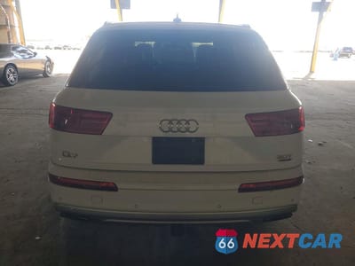 Zdjęcie 6 z 11 samochodu: 2017 AUDI Q7 PREMIUM PLUS VIN:WA1LAAF74HD044814 - miniatura